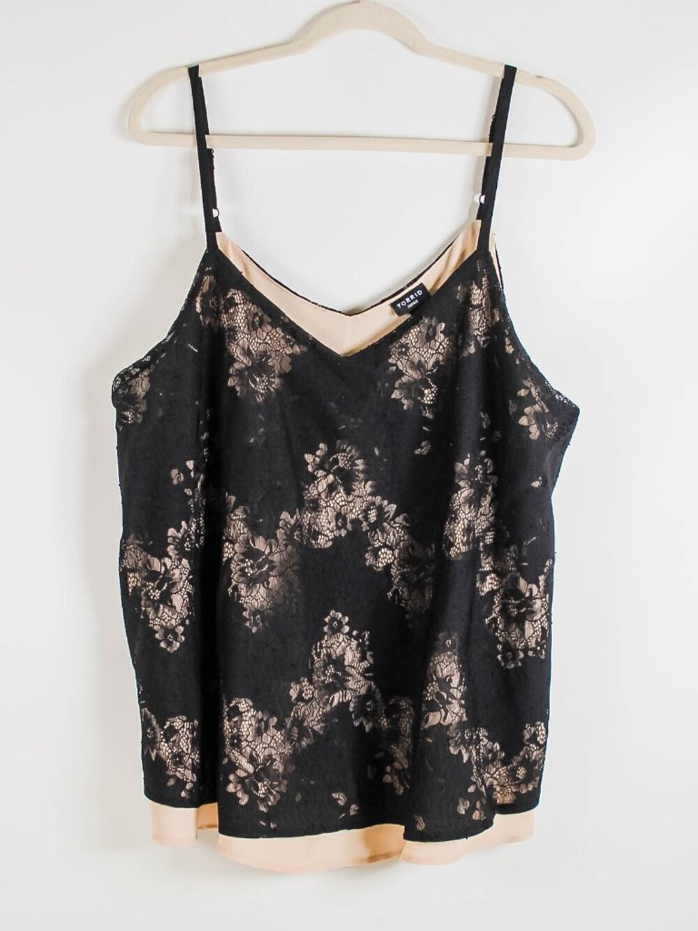Torrid Sophie Lace Cami Tank Black Nude Floral Size 2